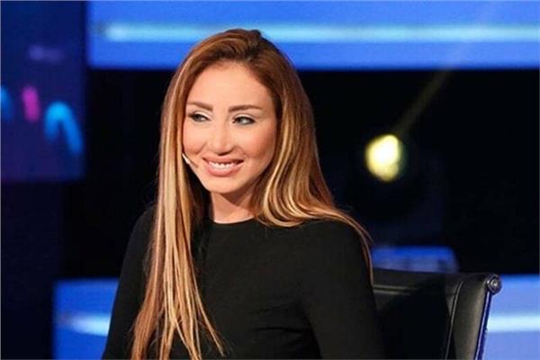 ريهام سعيد تعلن اعتزالها